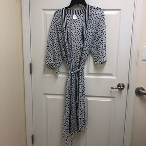 Black and white kimono